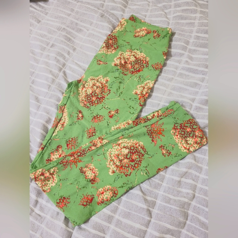 Lularoe leggings OS NEW